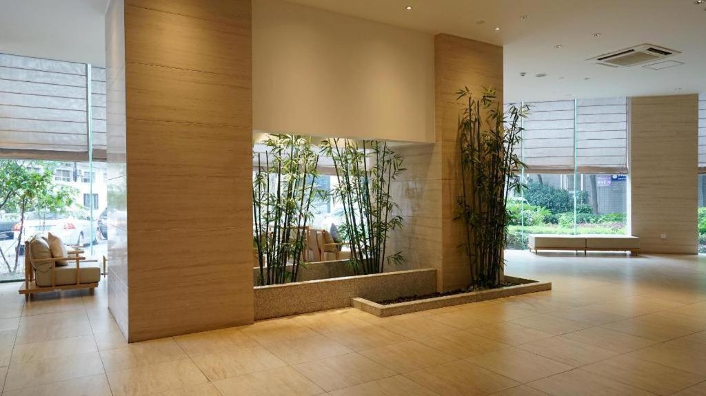 Ji Hotel Shanghai Yan An Road Branch Bagian luar foto